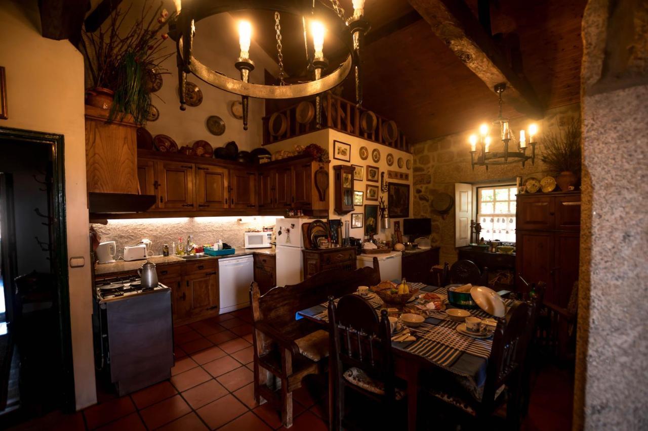 Bed and Breakfast Solar Dos Carvalhos Sernancelhe Экстерьер фото